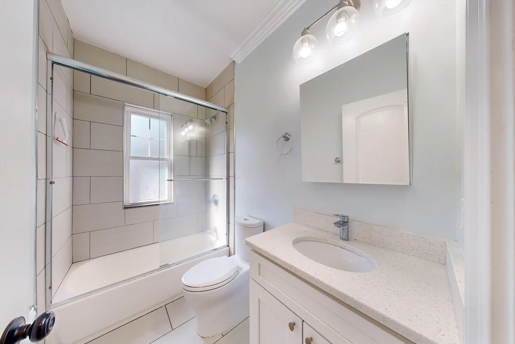 3 bed, 1 bath apartment for rent at 9 Cornwall St Unit 3, Jamaica Plain — photo 14 of 20
