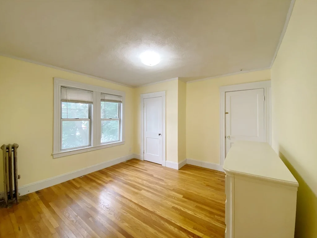 3 bed, 1 bath apartment for rent at 9 Crest Hill Rd Unit 2, Ten Hills — photo 14 of 18