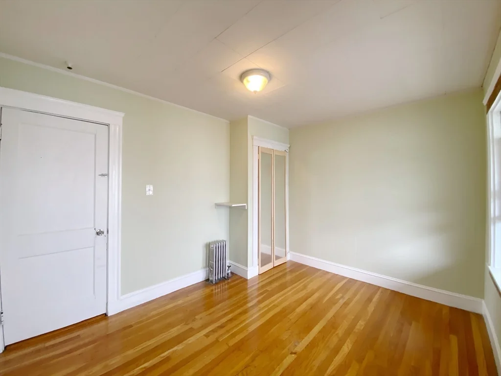3 bed, 1 bath apartment for rent at 9 Crest Hill Rd Unit 2, Ten Hills — photo 16 of 18