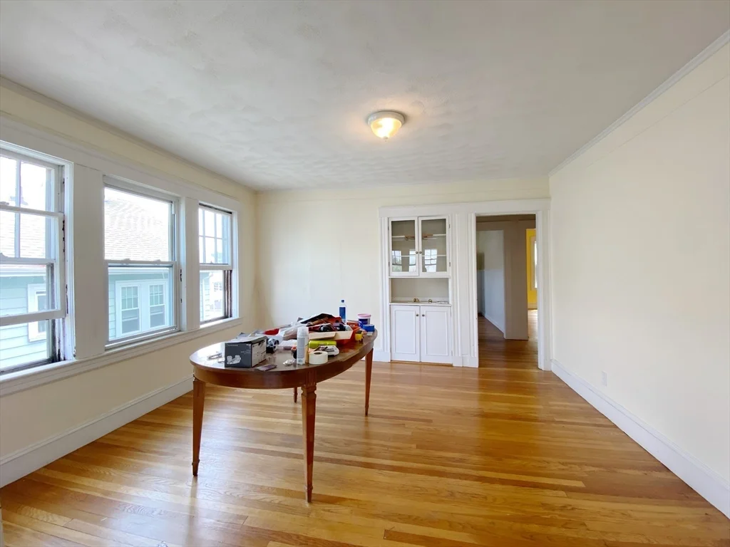 3 bed, 1 bath apartment for rent at 9 Crest Hill Rd Unit 2, Ten Hills — photo 7 of 18