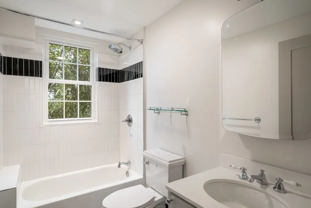 2 bed, 1 bath apartment for rent at 9 Dana St Unit 33, Mid-Cambridge — photo 14 of 15