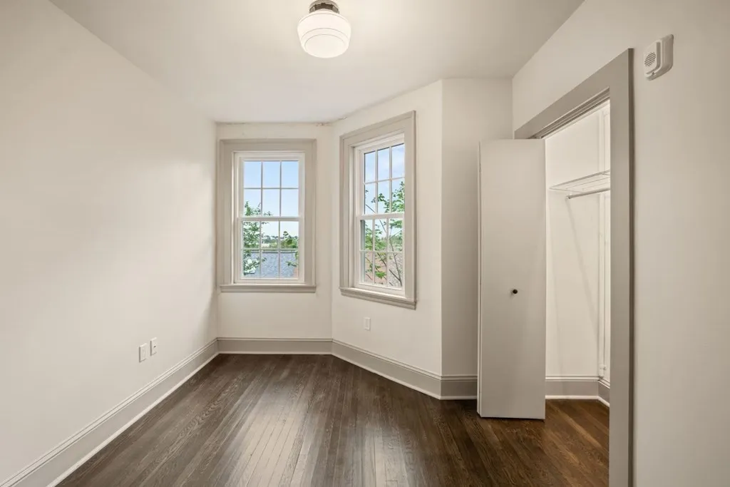 2 bed, 1 bath apartment for rent at 9 Dana St Unit 43, Mid-Cambridge — photo 9 of 15