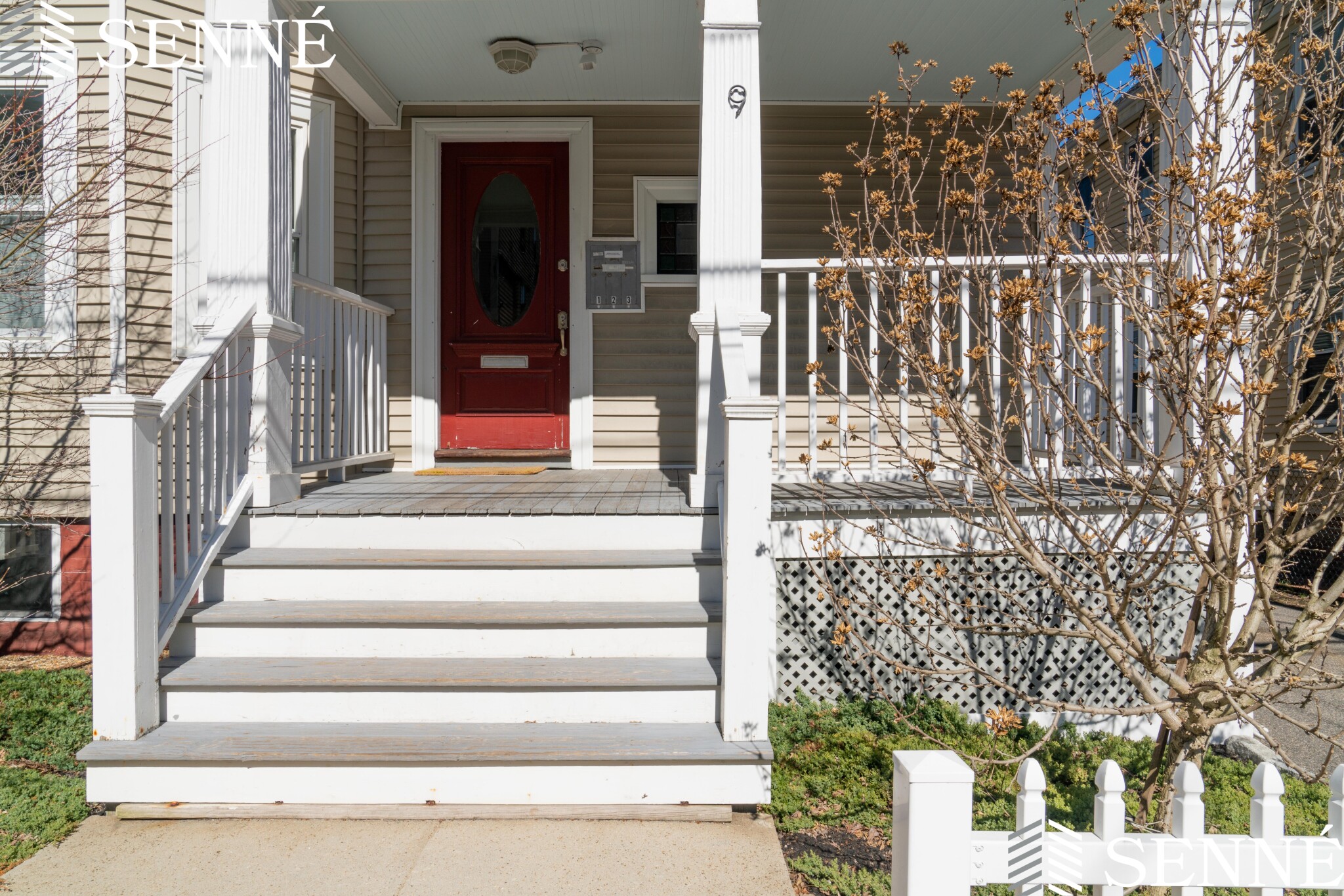 2.5 bed, 1.5 bath apartment for rent at 9 Dimick St Unit 2, Ward Two — photo 1 of 15