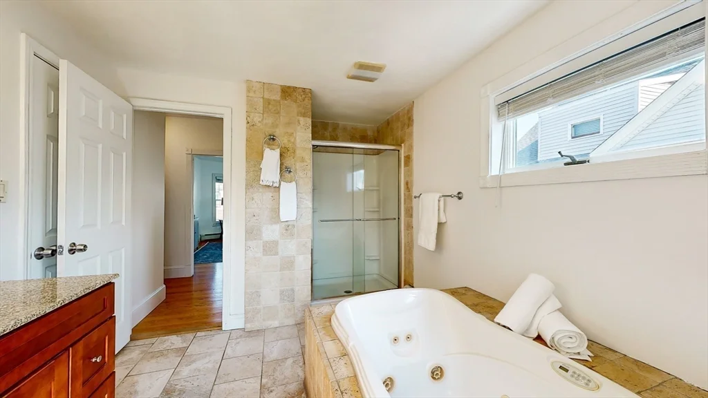 4 bed, 2 bath apartment for rent at 9 Dolphin Ave, Winthrop — photo 21 of 36
