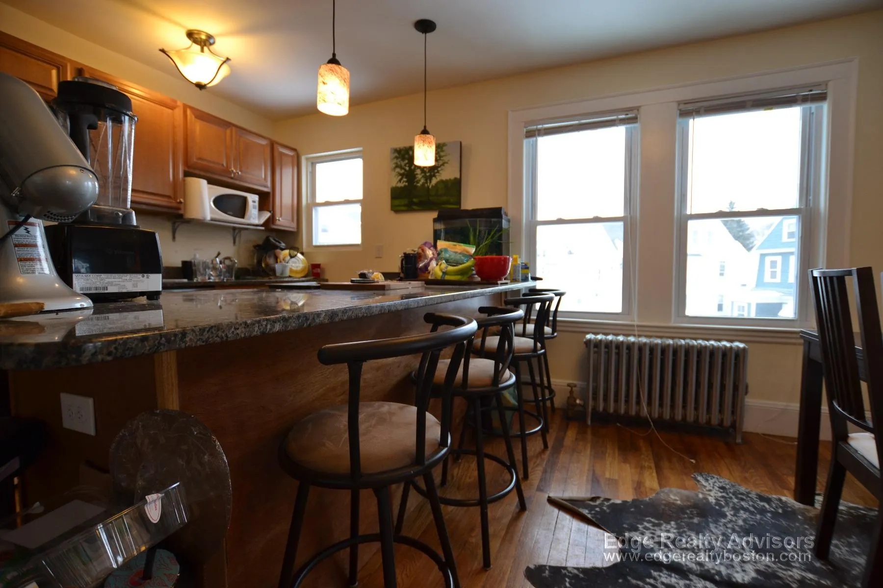 4 bed, 2 bath apartment for rent at 9 Donnybrook Rd Unit 2, Brighton — photo 12 of 14