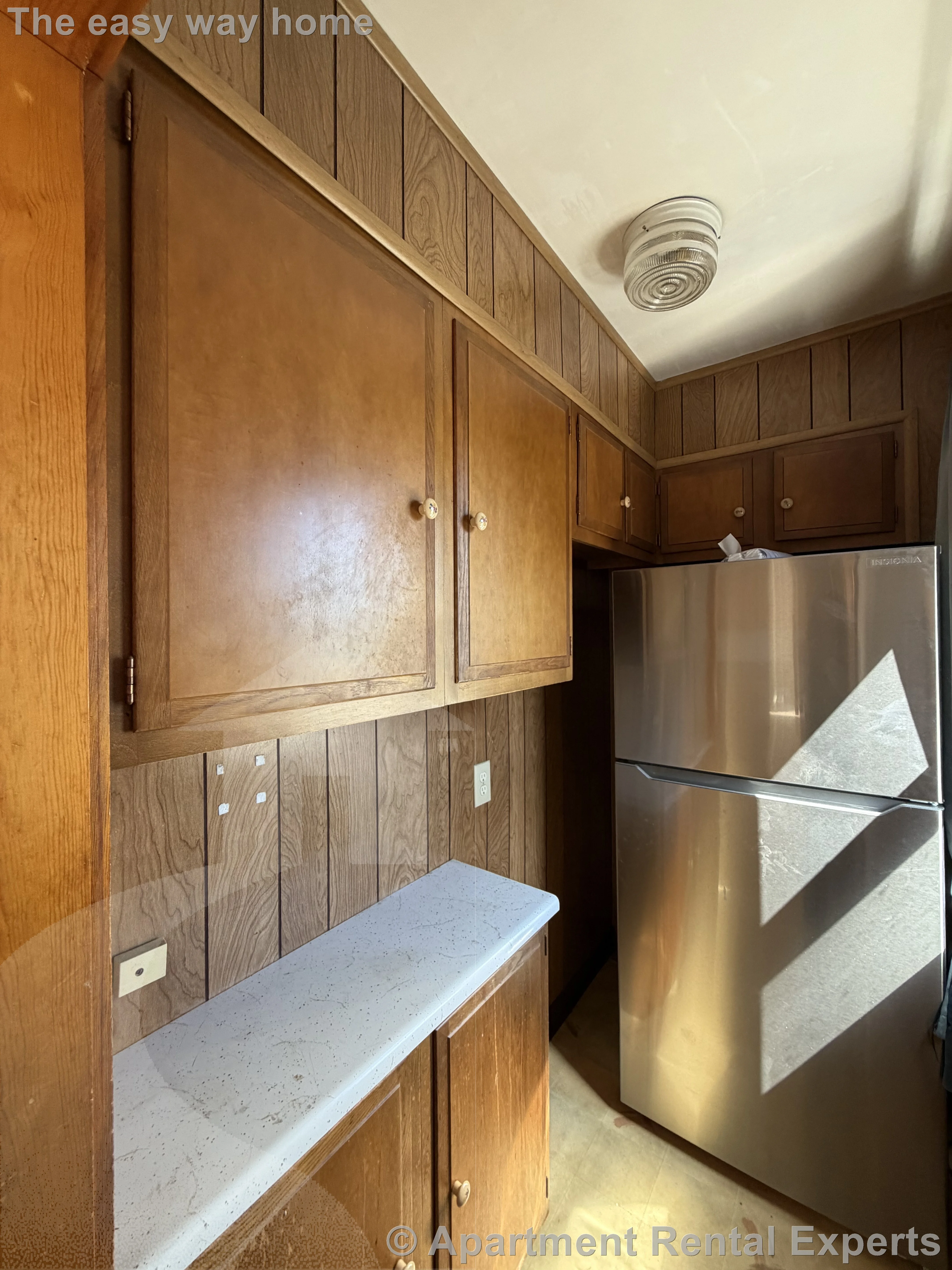 3 bed, 1 bath apartment for rent at 9 Edgar Ter Unit 3, Winter Hill — photo 3 of 11