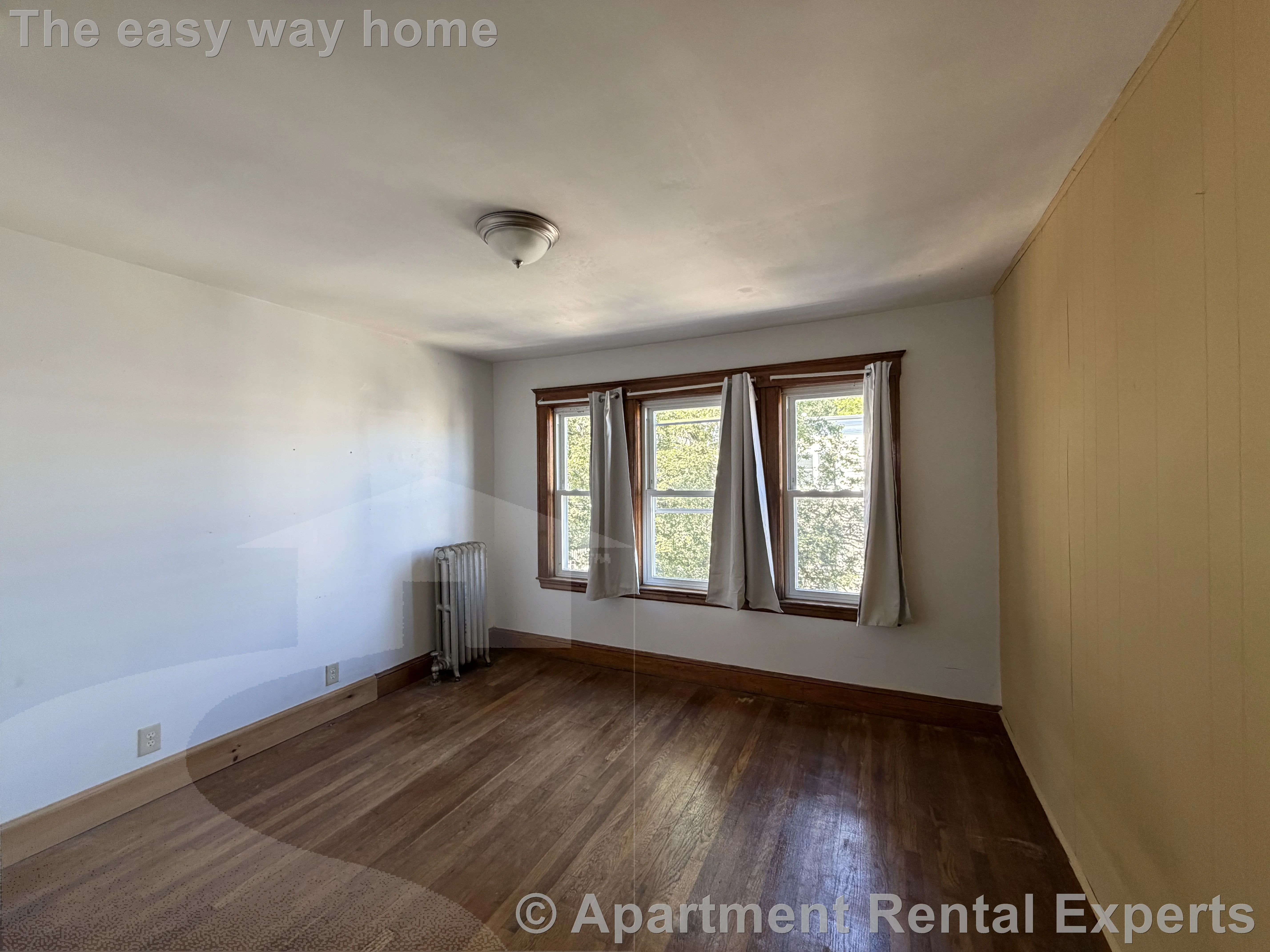 3 bed, 1 bath apartment for rent at 9 Edgar Ter Unit 3, Winter Hill — photo 6 of 11