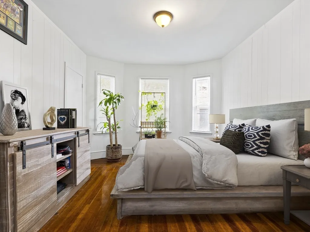 2 bed, 1 bath apartment for rent at 9 Edmunds St Unit 1, North Cambridge — photo 6 of 9
