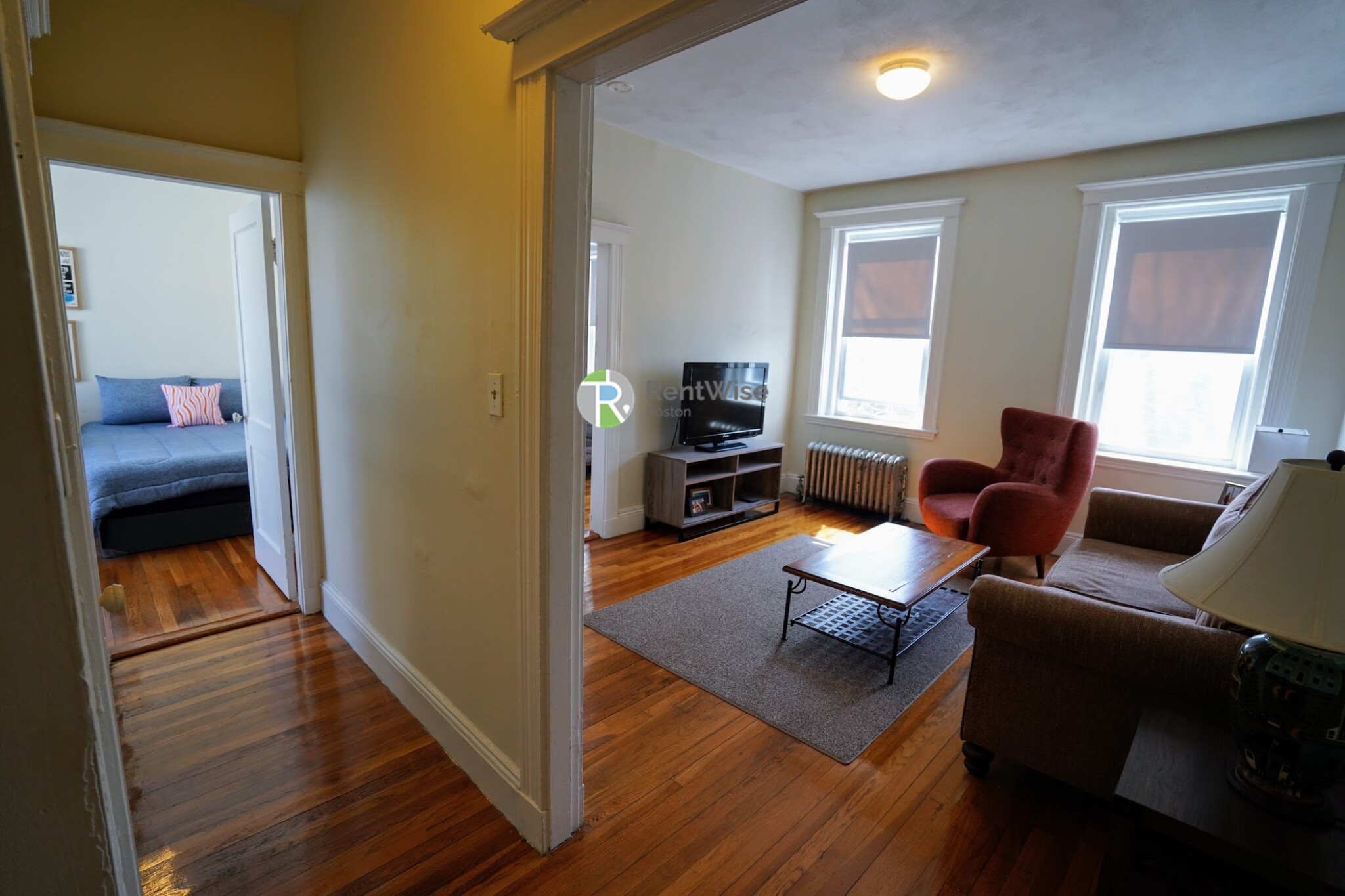 2 bed, 1 bath apartment for rent at 9 Egremont Rd Unit 10-1, Brighton — photo 4 of 21
