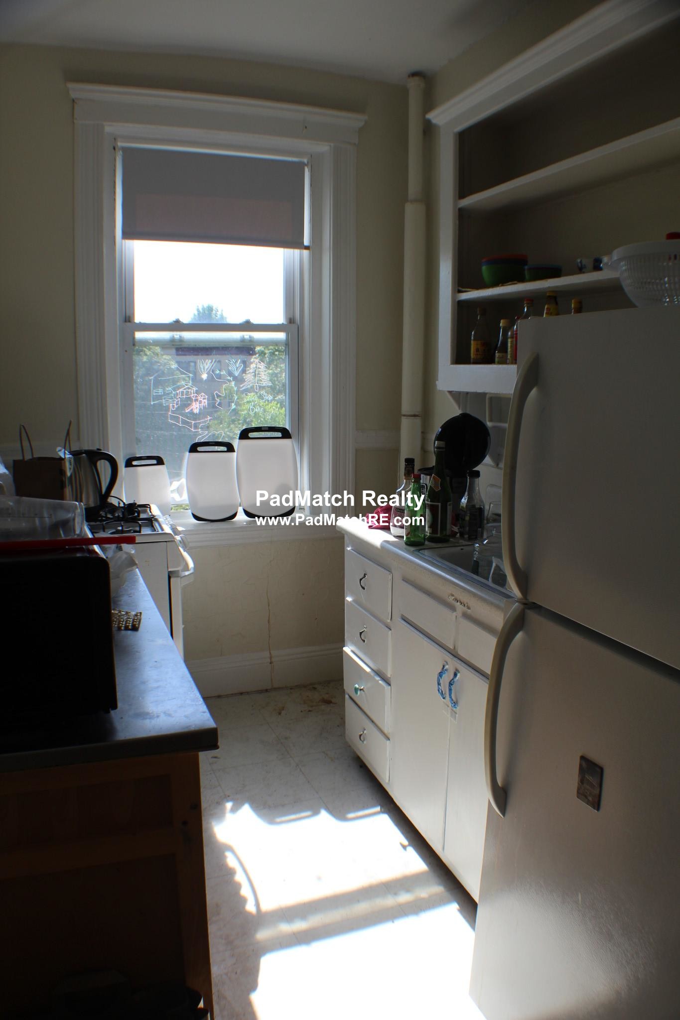 2 bed, 1 bath apartment for rent at 9 Egremont Rd Unit 12, Brighton — photo 5 of 7