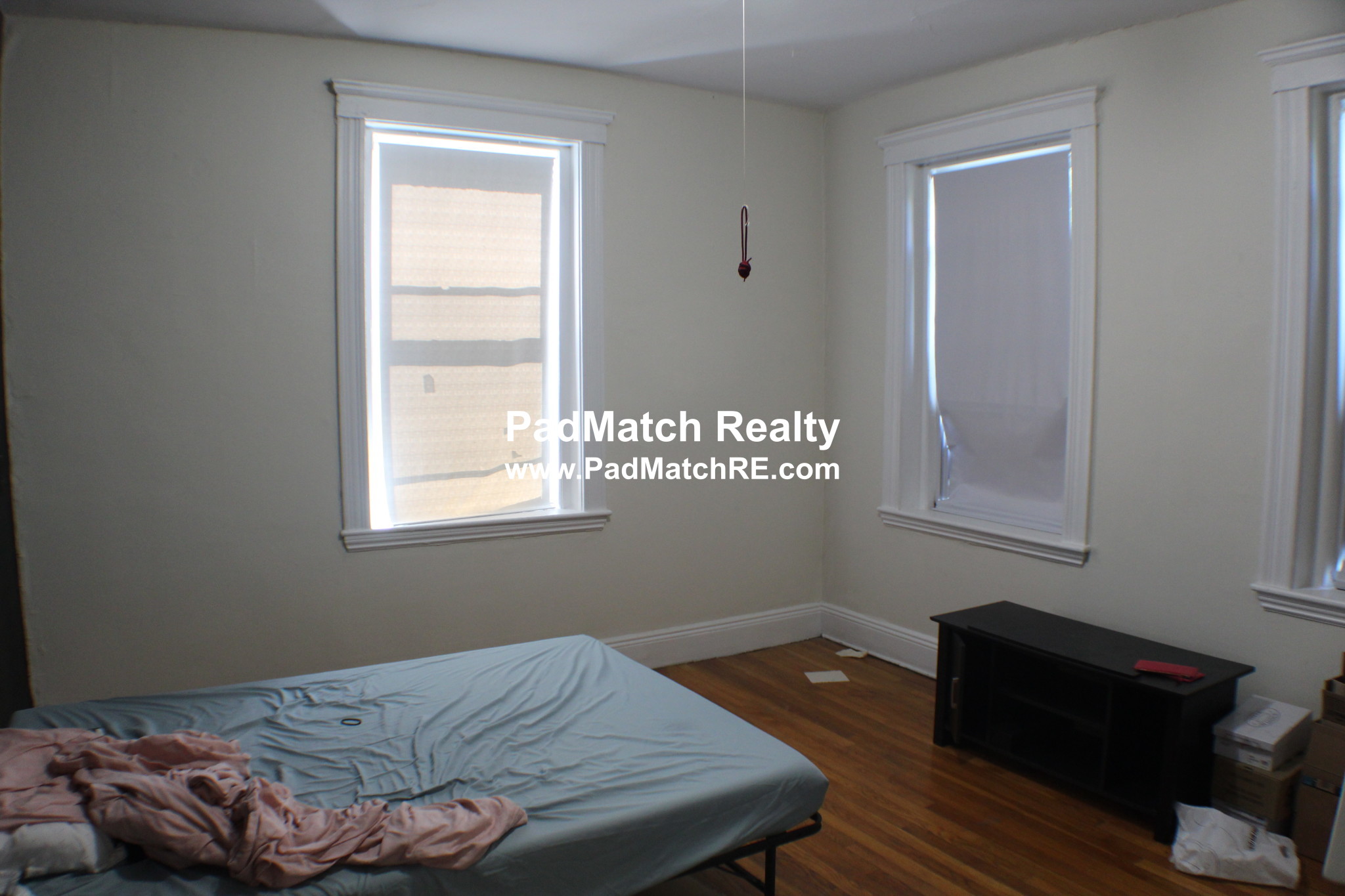 2 bed, 1 bath apartment for rent at 9 Egremont Rd Unit 12, Brighton — photo 3 of 7