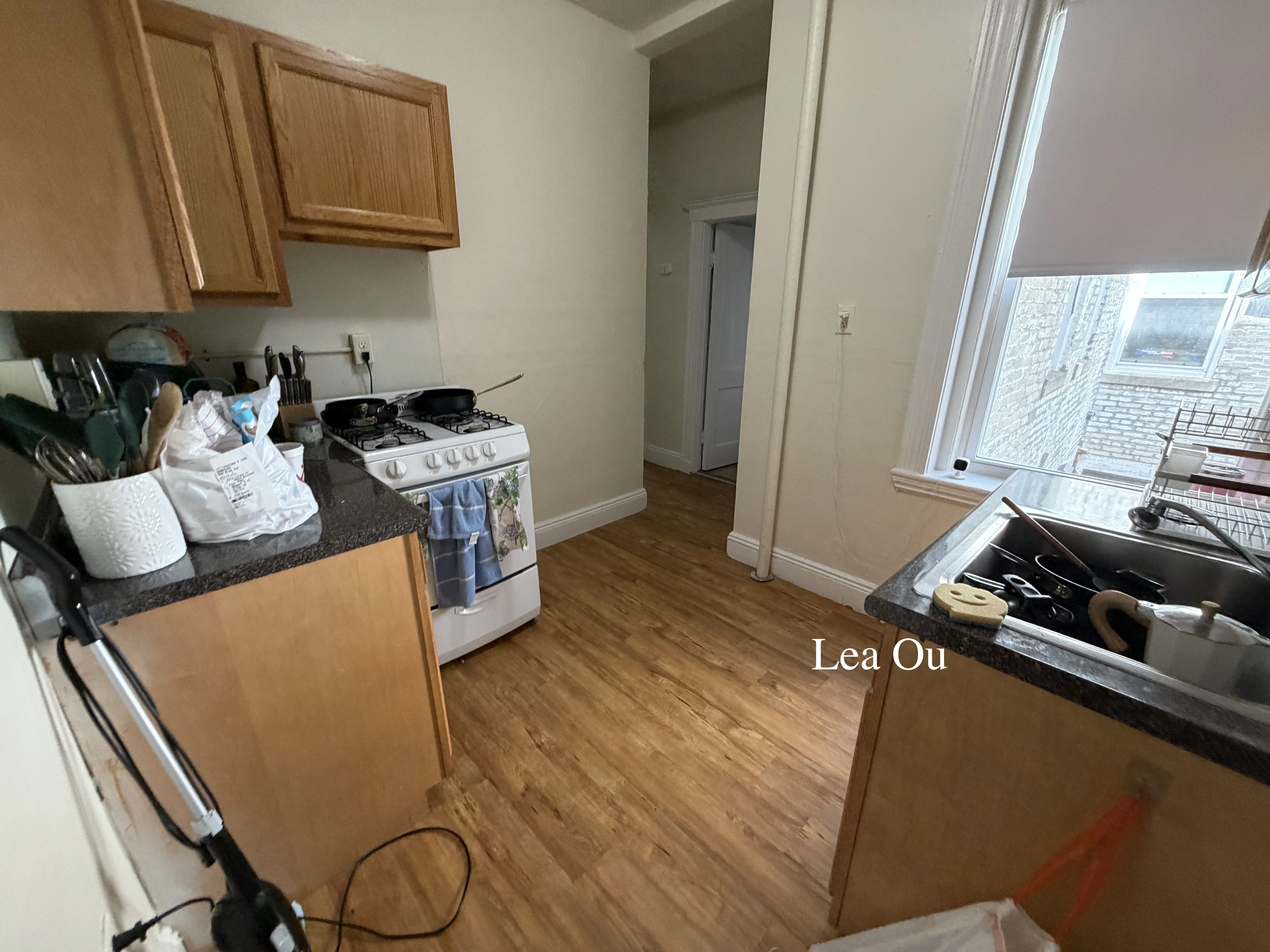 1 split bed, 1 bath apartment for rent at 9 Egremont Rd Unit 1A, Brighton — photo 5 of 9