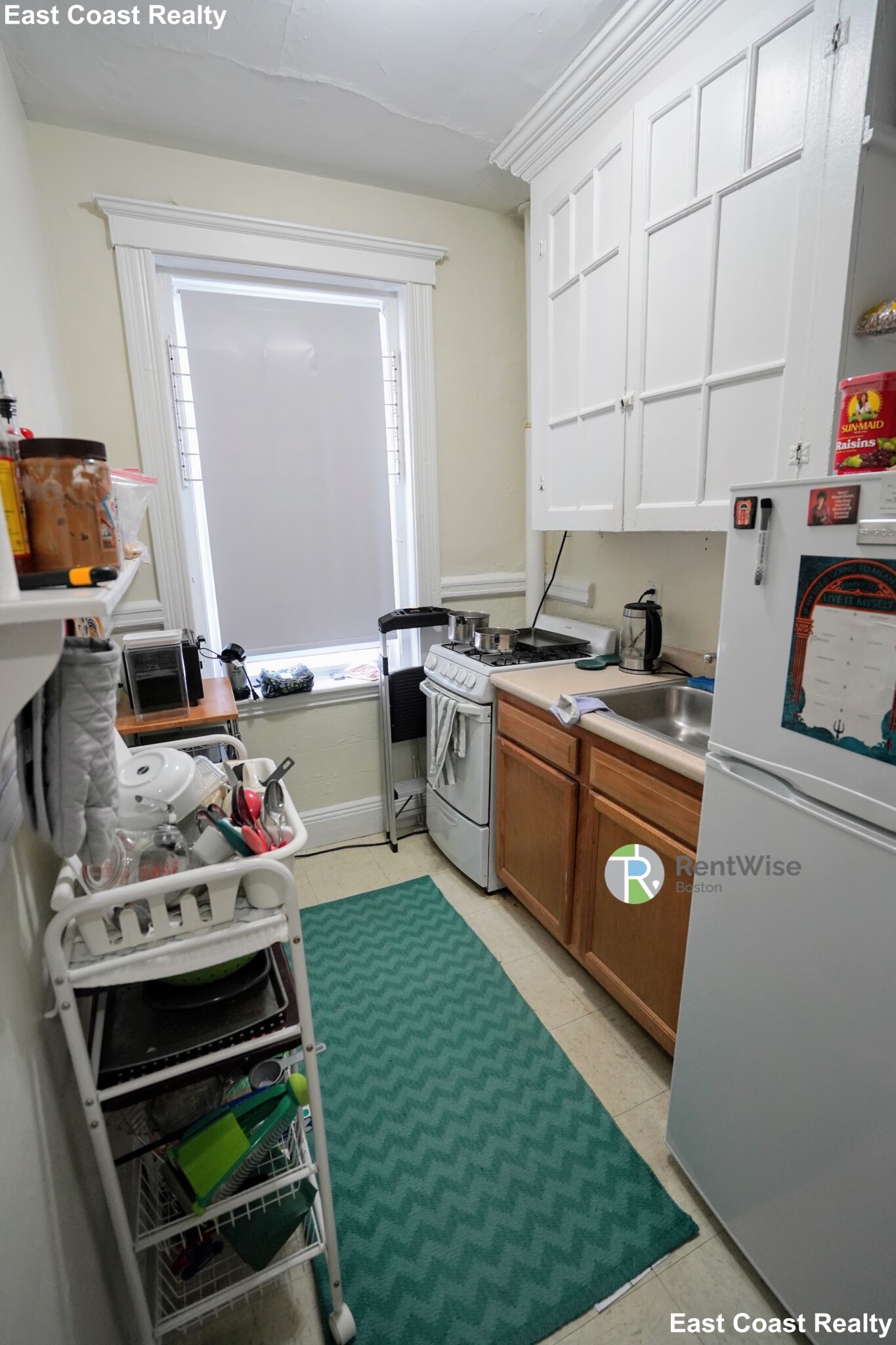 2 bed, 1 bath apartment for rent at 9 Egremont Rd Unit 2, Brighton — photo 4 of 14