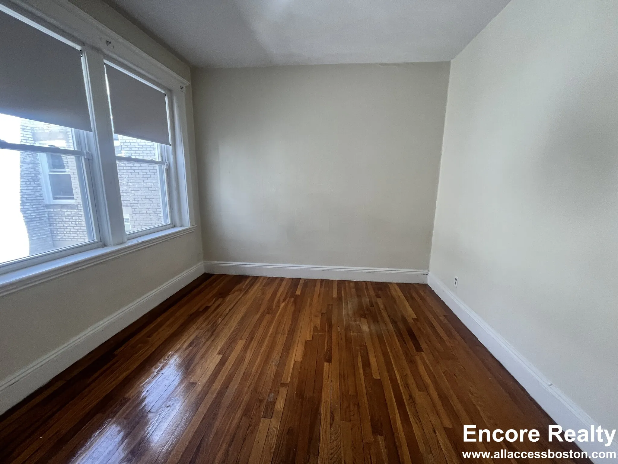 2 bed, 1 bath apartment for rent at 9 Egremont Rd Unit 9-10, Brighton — photo 6 of 21