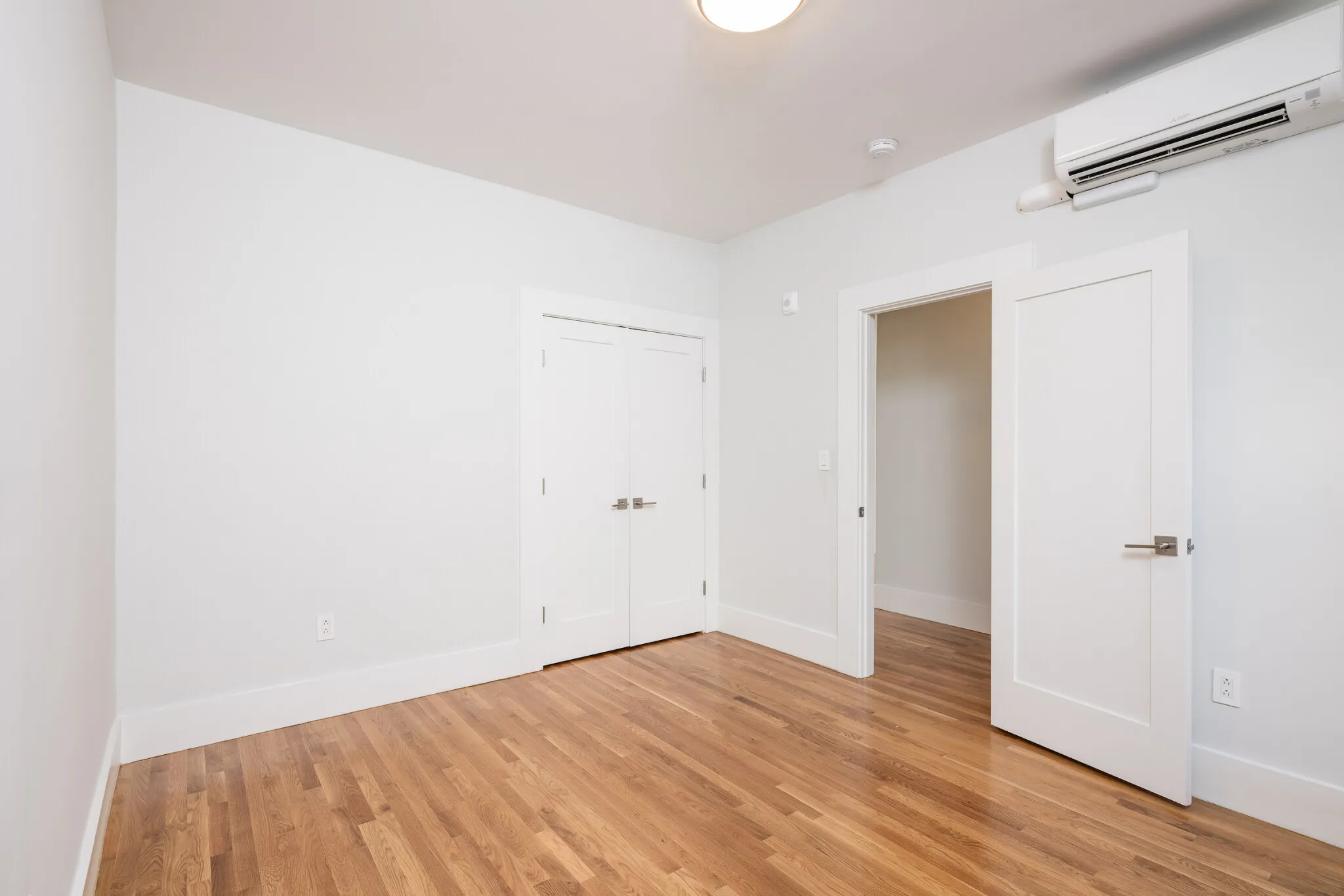 3 bed, 1 bath apartment for rent at 9 Elko St Unit 6, Oak Square — photo 7 of 13