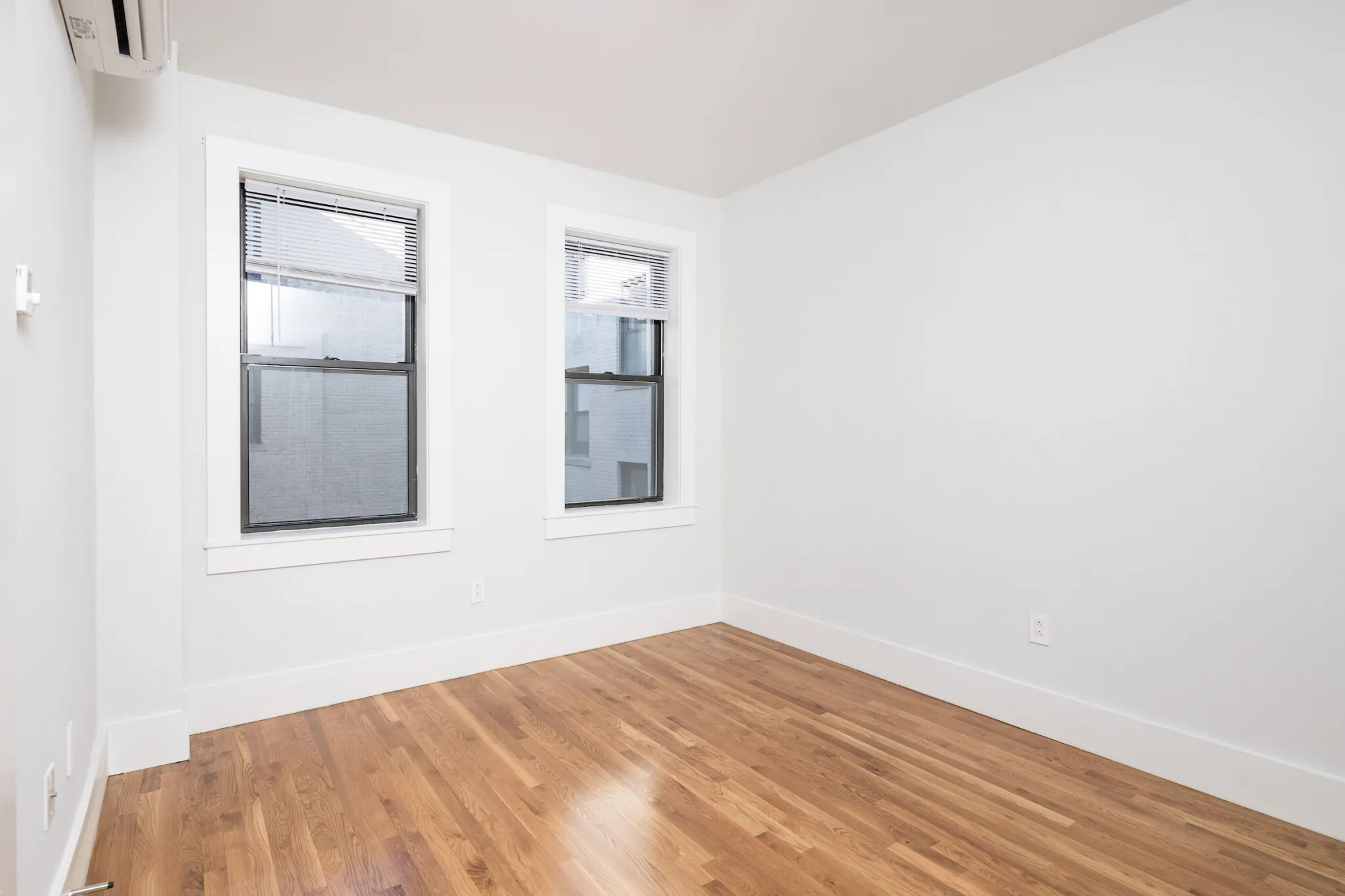 3 bed, 1 bath apartment for rent at 9 Elko St Unit 6, Oak Square — photo 11 of 13