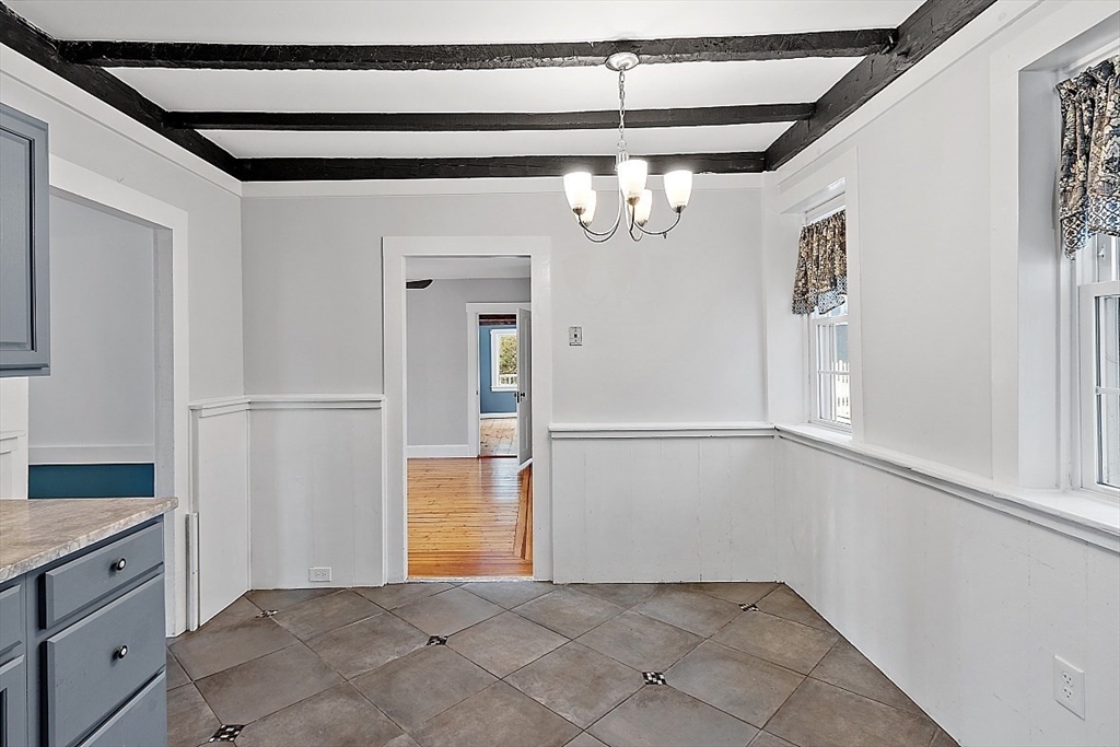 4 bed, 4+ bath apartment for rent at 9 Elm St, Pepperell — photo 11 of 42