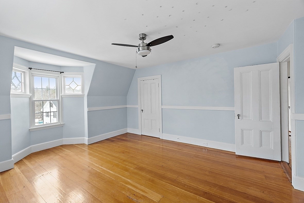 4 bed, 4+ bath apartment for rent at 9 Elm St, Pepperell — photo 25 of 42