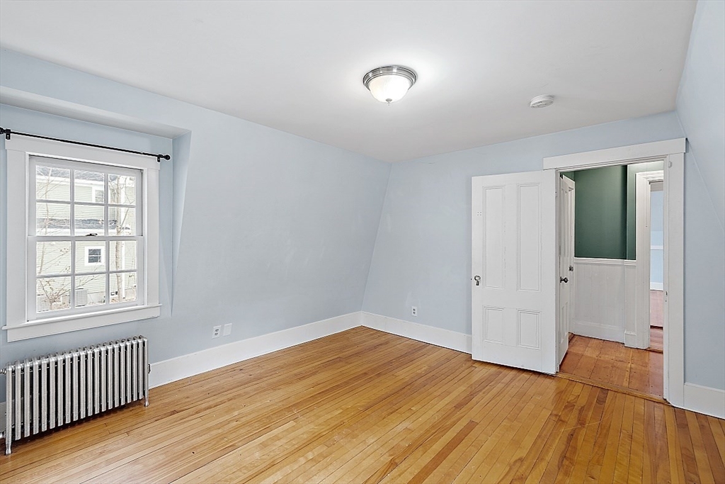 4 bed, 4+ bath apartment for rent at 9 Elm St, Pepperell — photo 27 of 42