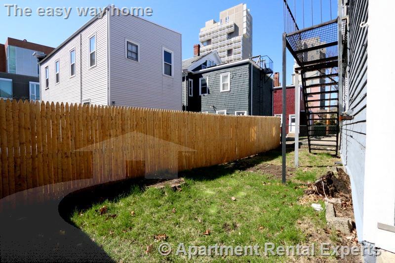 1 bed, 1 bath apartment for rent at 9 Elmer St Unit 3, Riverside — photo 10 of 10