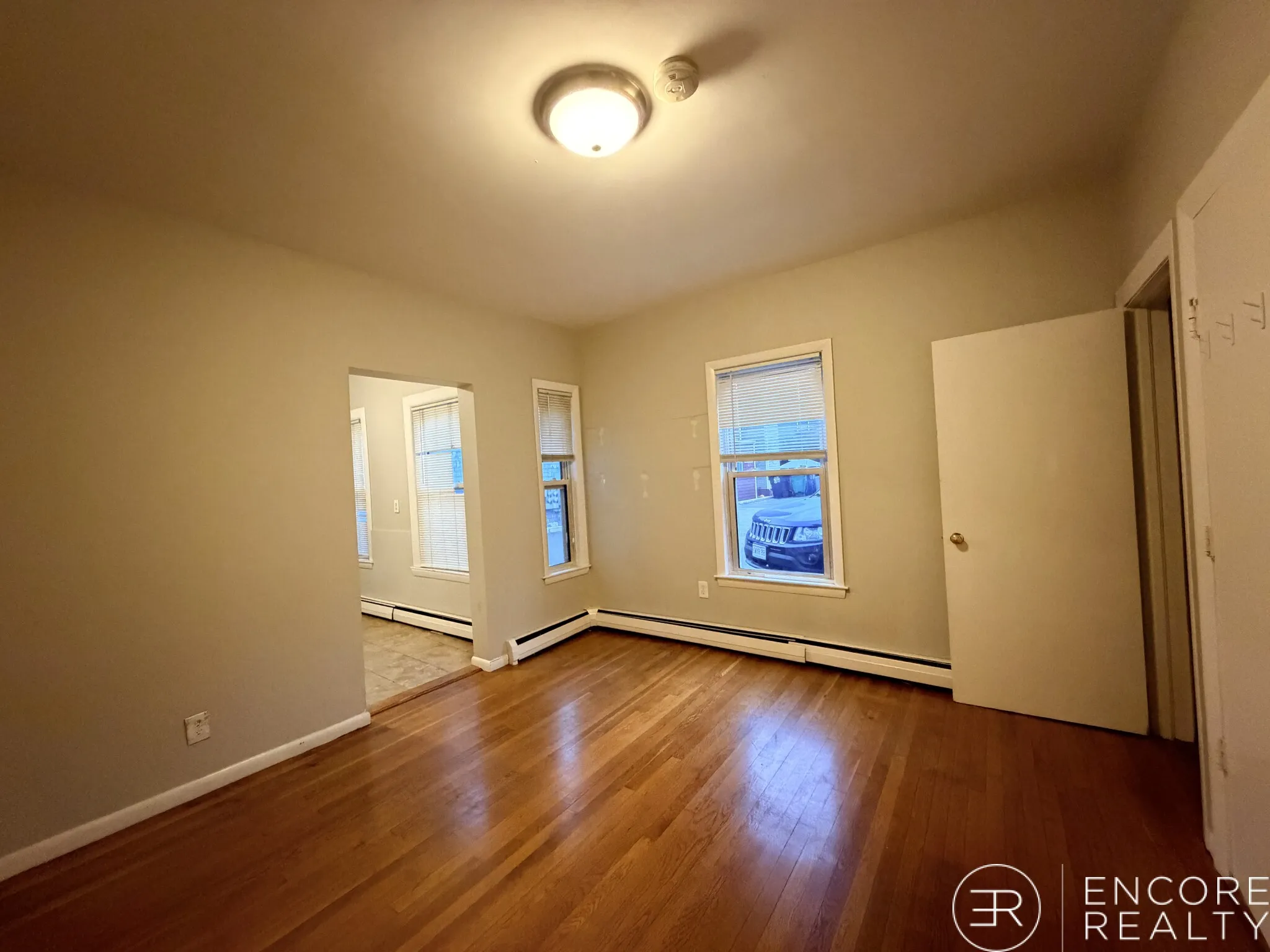 Studio bed, 1 bath apartment for rent at 9 Elmer St Unit 3W, Riverside — photo 6 of 14