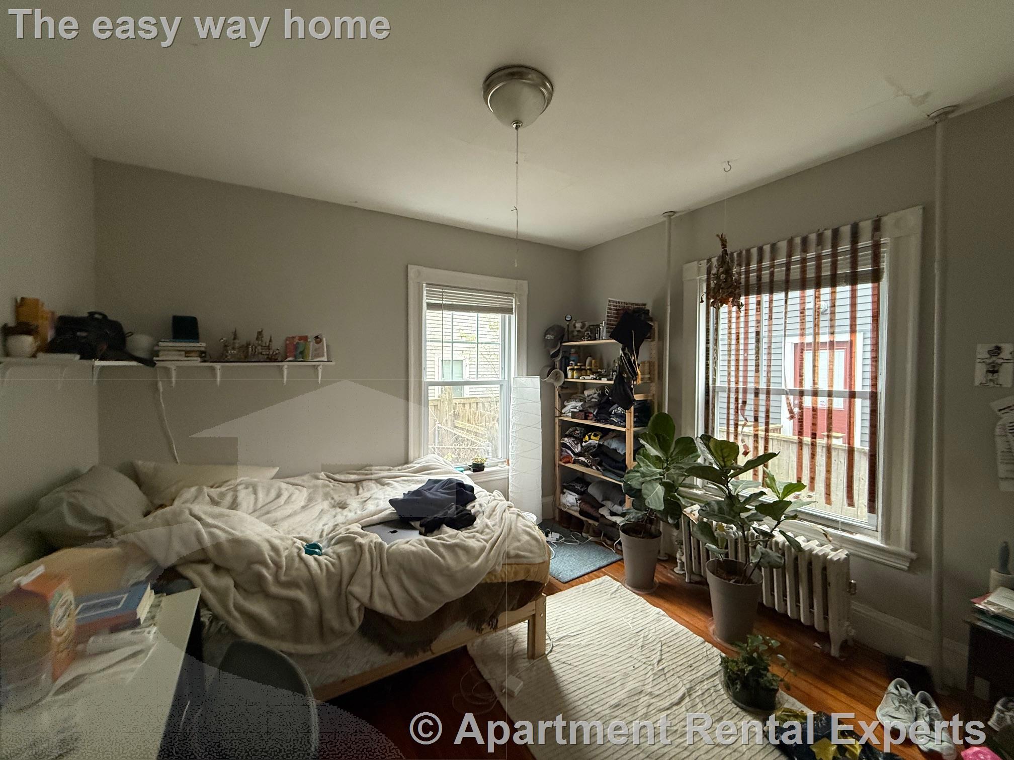 2 bed, 1 bath apartment for rent at 9 Eustis St Unit 1R, Baldwin — photo 6 of 13
