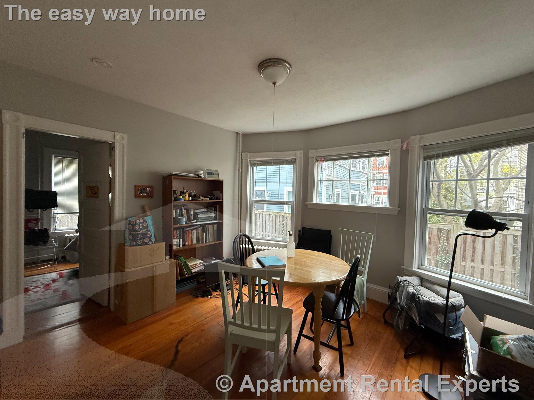 2 bed, 1 bath apartment for rent at 9 Eustis St Unit 1R, Baldwin — photo 7 of 13