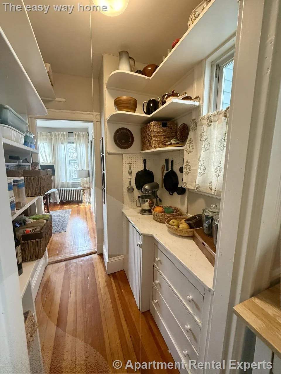 2 bed, 1 bath apartment for rent at 9 Eustis St Unit 3L, Baldwin — photo 8 of 15