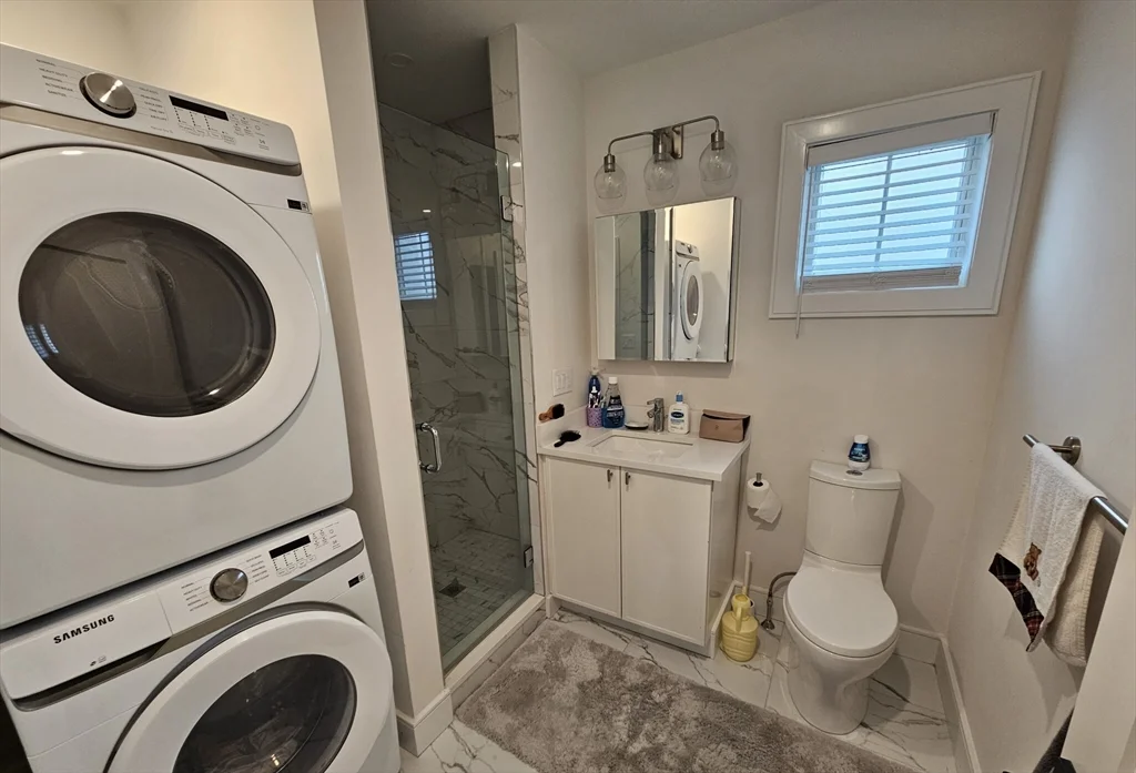 1 bed, 1 bath apartment for rent at 9 Everett Unit 6, Allston — photo 3 of 4