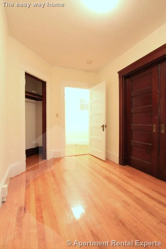 3 bed, 2 bath apartment for rent at 9 Fairfield St Unit 1R, Porter Square — photo 9 of 22