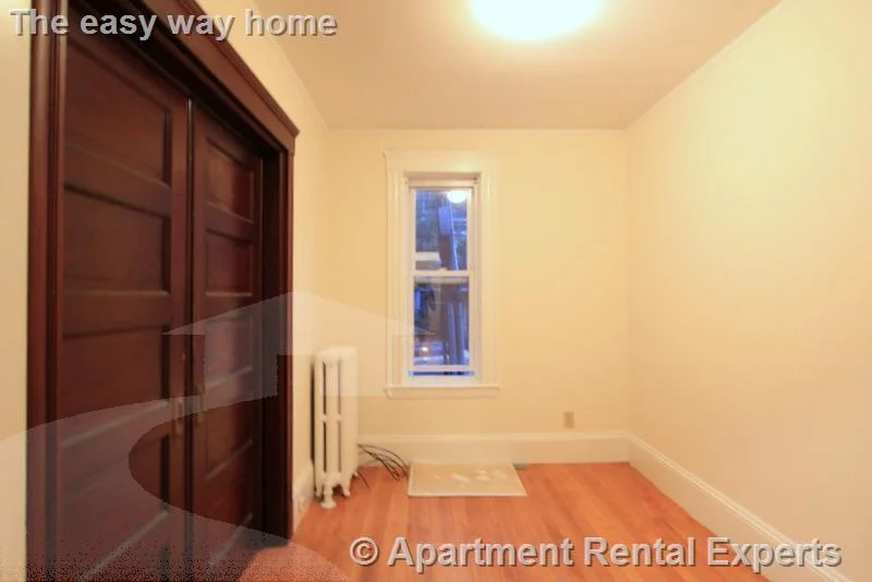 3 bed, 2 bath apartment for rent at 9 Fairfield St Unit 1R, Porter Square — photo 7 of 22