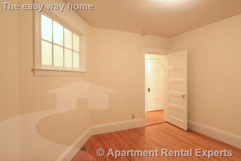 3 bed, 2 bath apartment for rent at 9 Fairfield St Unit 1R, Porter Square — photo 13 of 22