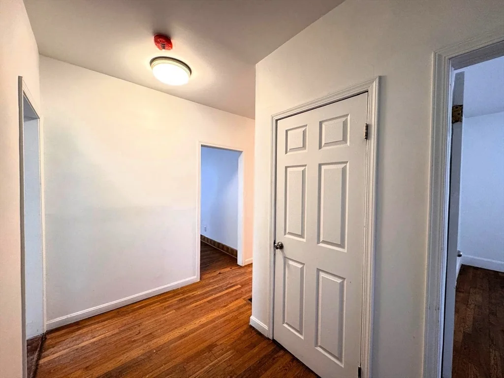 3 bed, 1 bath apartment for rent at 9 Fairmont Pl Unit 1, Malden — photo 12 of 13