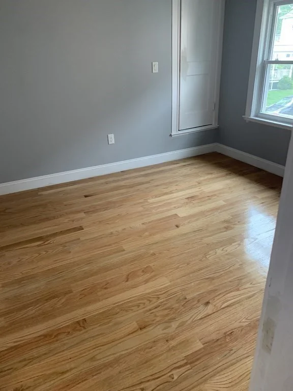 3 bed, 1 bath apartment for rent at 9 Farnum St Unit 2, Quincy — photo 8 of 13