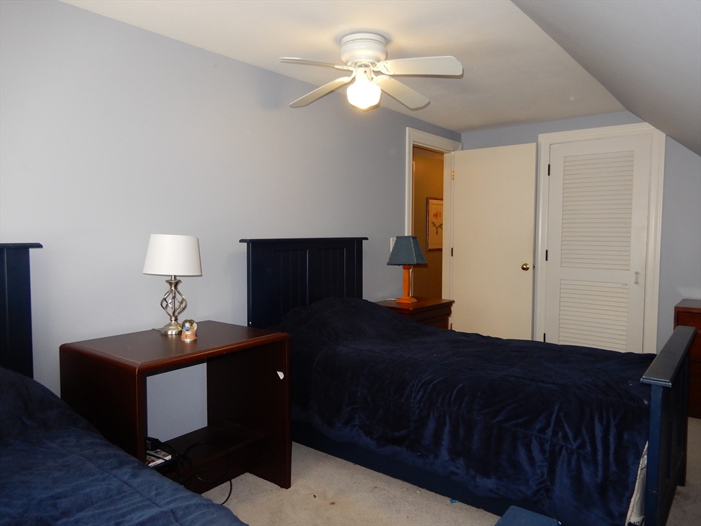 4 bed, 2 bath apartment for rent at 9 Fleetwood Dr, Norfolk — photo 21 of 28