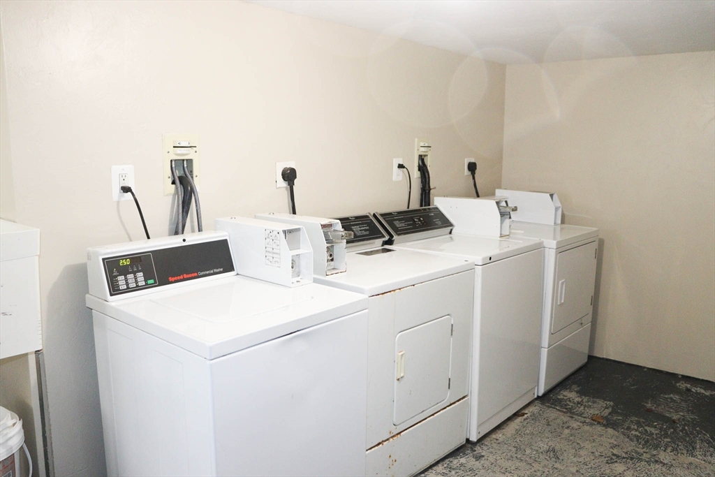 2 bed, 1 bath apartment for rent at 9 Forest Ave Ct Unit 5, Plymouth — photo 25 of 25