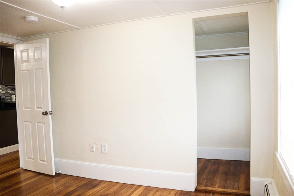 2 bed, 1 bath apartment for rent at 9 Forest Ave Ct Unit 5, Plymouth — photo 21 of 25
