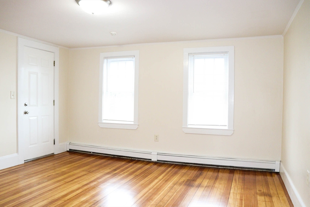 2 bed, 1 bath apartment for rent at 9 Forest Ave Ct Unit 5, Plymouth — photo 12 of 25