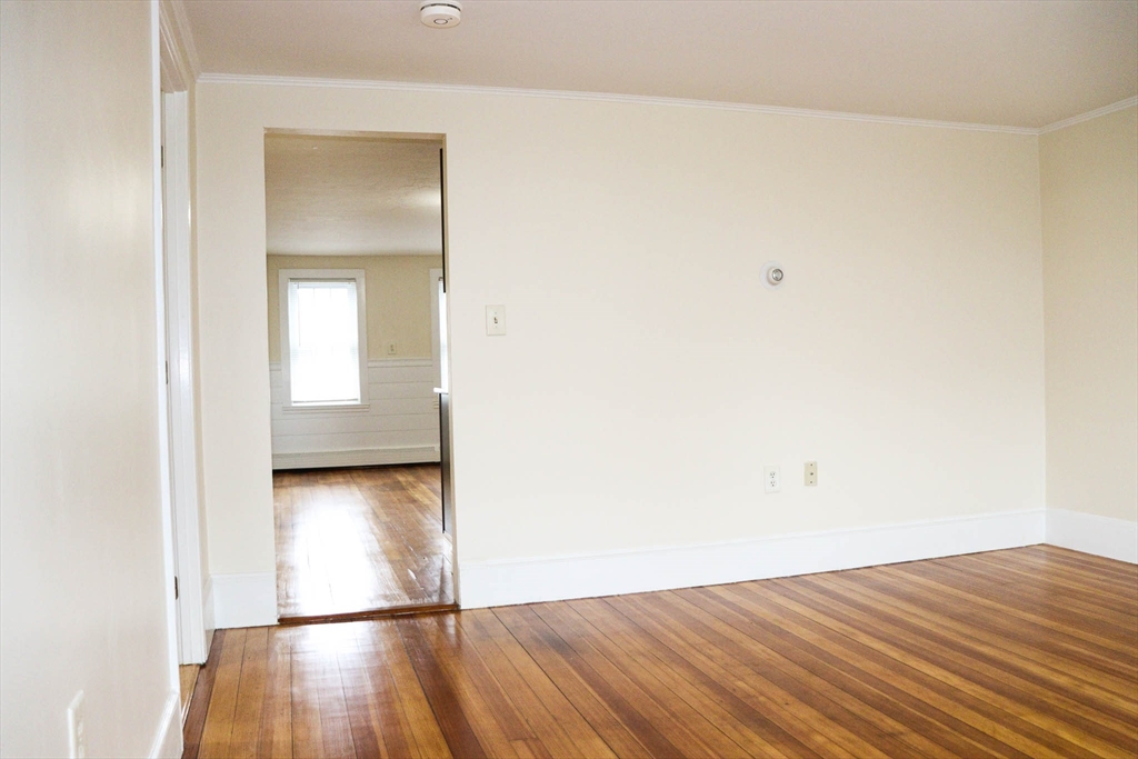2 bed, 1 bath apartment for rent at 9 Forest Ave Ct Unit 5, Plymouth — photo 16 of 25