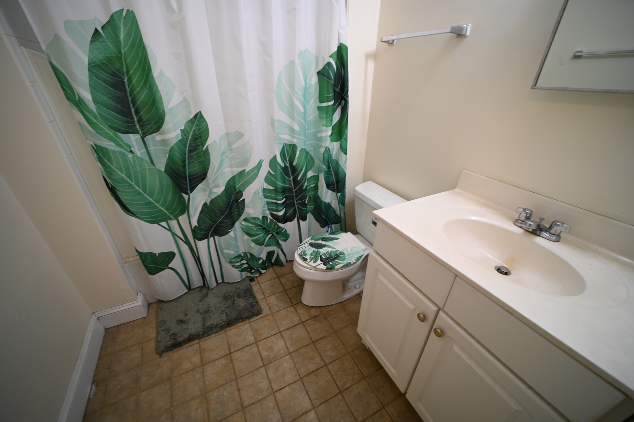 3 bed, 2 bath apartment for rent at 9 Gardner Ter Unit 1, Allston — photo 7 of 12