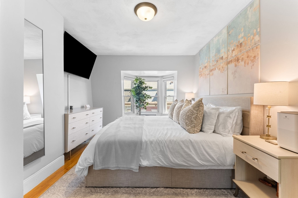 3 bed, 2 bath apartment for rent at 9 Gates St Unit 3, South Boston — photo 8 of 15