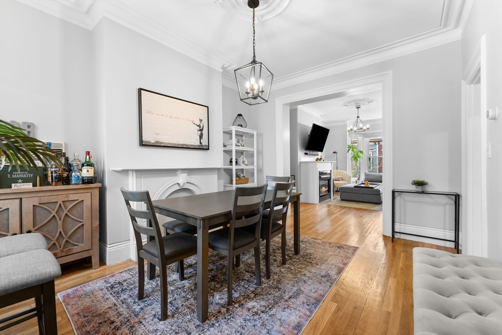 3 bed, 2 bath apartment for rent at 9 Gates St Unit 3, South Boston — photo 4 of 15