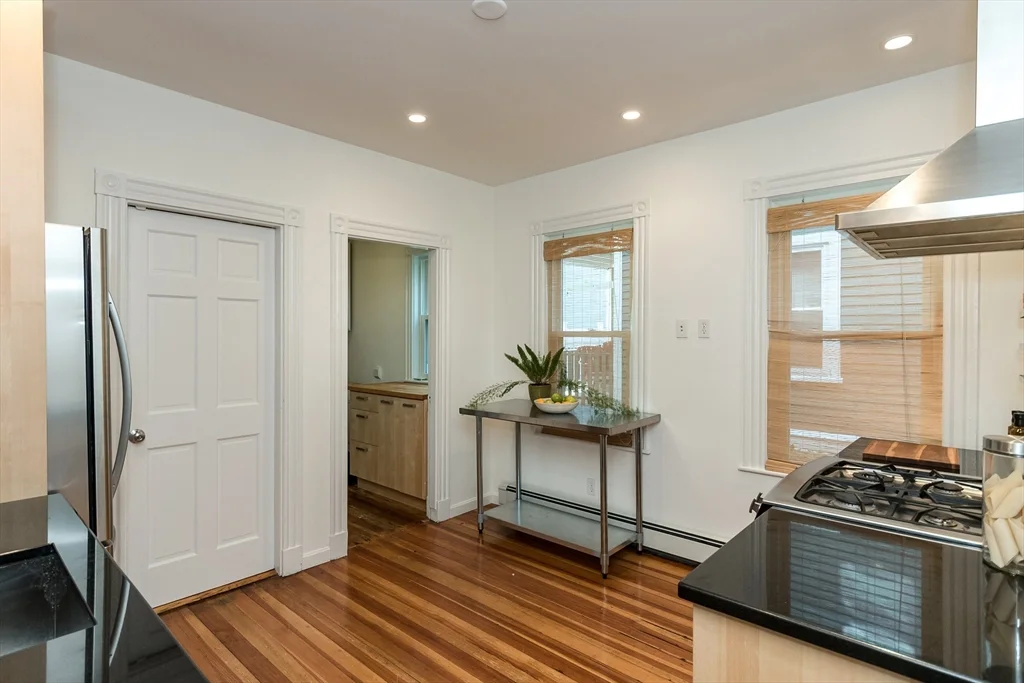 2 bed, 1 bath apartment for rent at 9 Gilson Ter Unit 1, Porter Square — photo 11 of 34