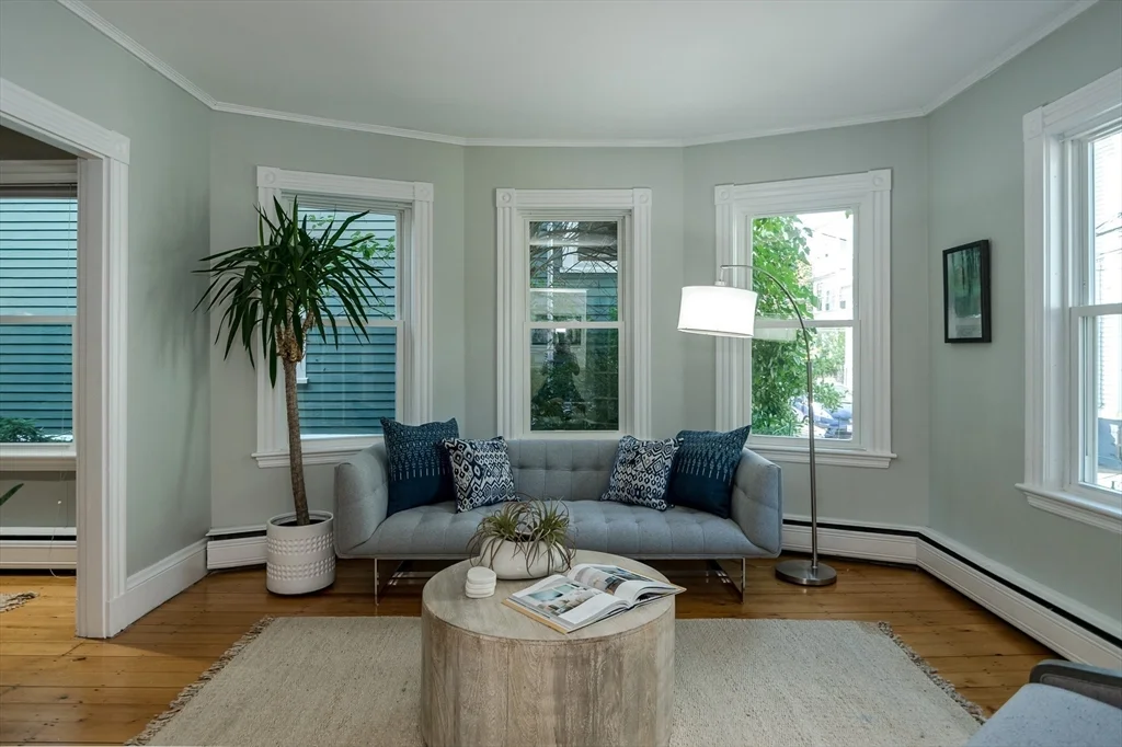 2 bed, 1 bath apartment for rent at 9 Gilson Ter Unit 1, Porter Square — photo 3 of 34