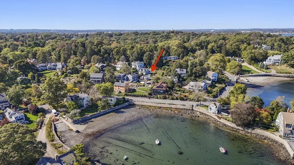 1 bed, 1 bath apartment for rent at 9 Gingerbread Hill Unit 1, Marblehead — photo 16 of 16