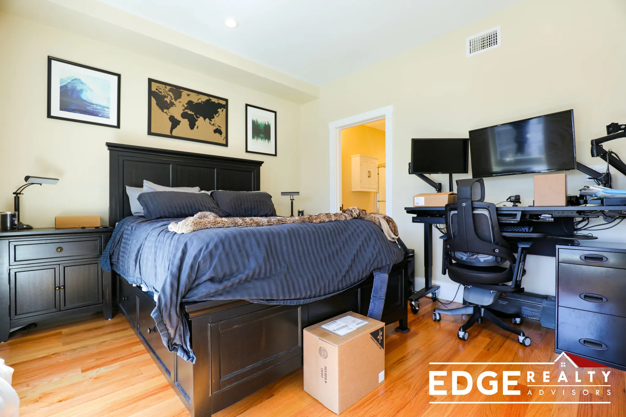 3 bed, 2 bath apartment for rent at 9 Glencoe St Unit 303, Oak Square — photo 10 of 13