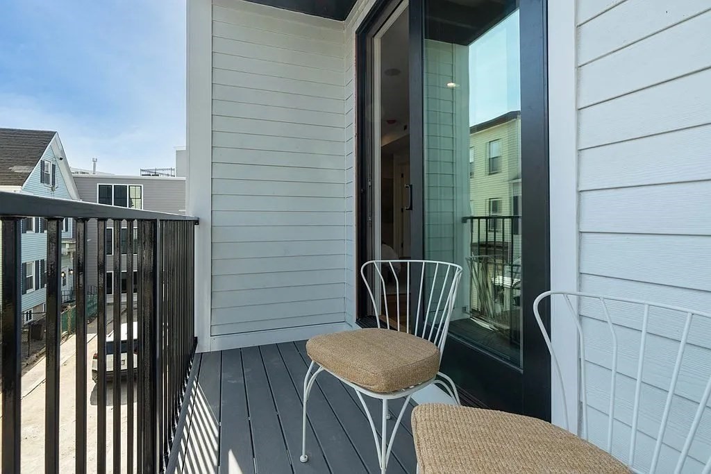 3 bed, 2 bath apartment for rent at 9 Glover Ct Unit 4, South Boston — photo 19 of 19