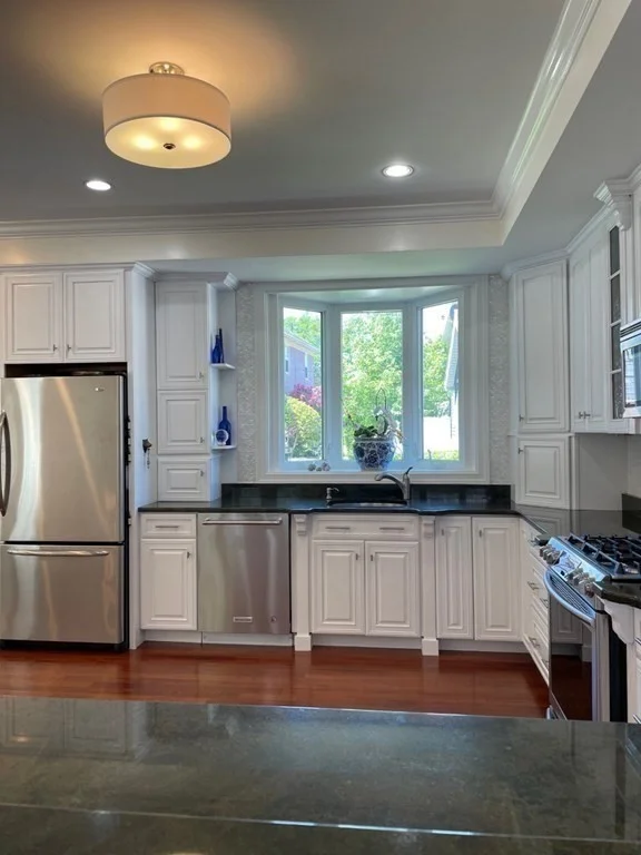 4 bed, 2 bath apartment for rent at 9 Grant Ave Unit A, Belmont — photo 10 of 31