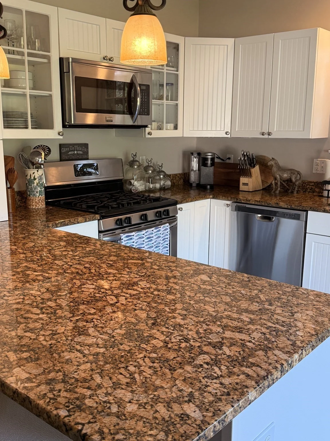 2 bed, 2 bath apartment for rent at 9 Great Pines Dr, Bourne — photo 2 of 12