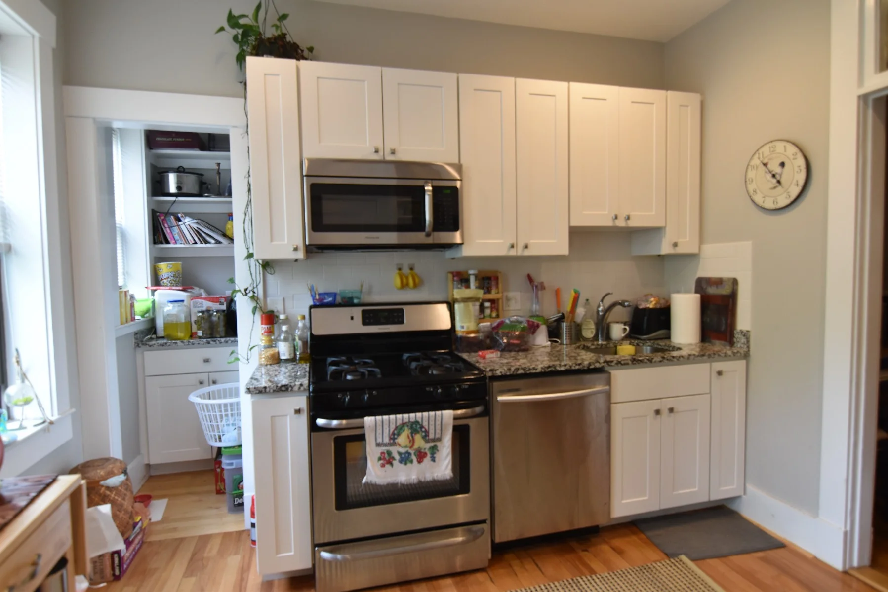 3 bed, 1 bath apartment for rent at 9 Greenway Ct Unit 2, Coolidge Corner — photo 7 of 11